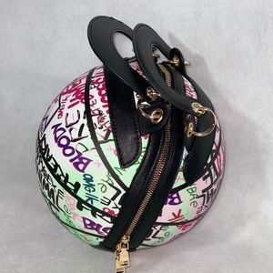 Graffiti Basketball bag (Pastel)